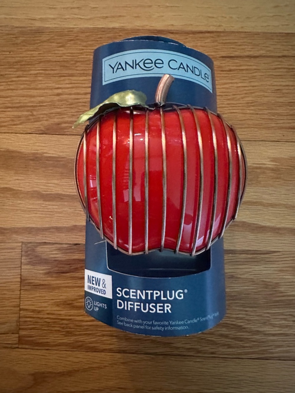 Yankee Candle Red Apple ScentPlug Diffuser Holder